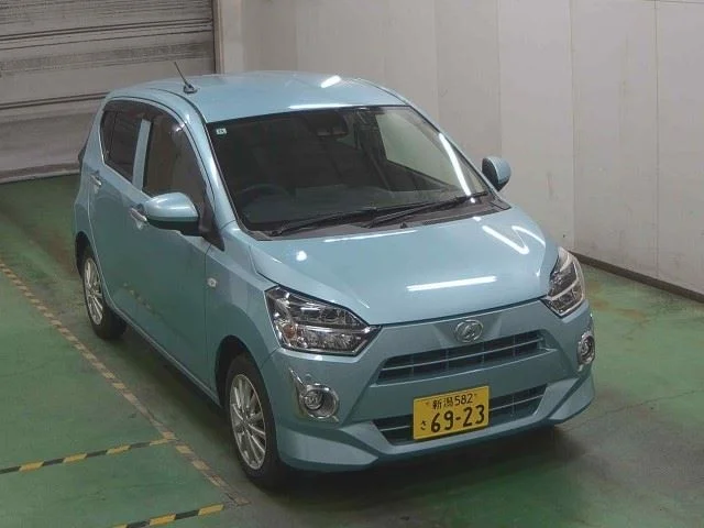 Daihatsu Mira e:S LA360S 2018